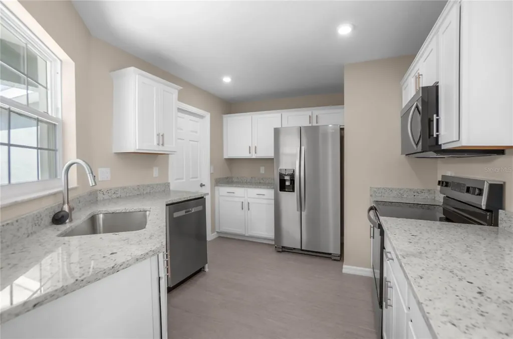 10494 S Drew Bryant Circle Floral City FL 34436