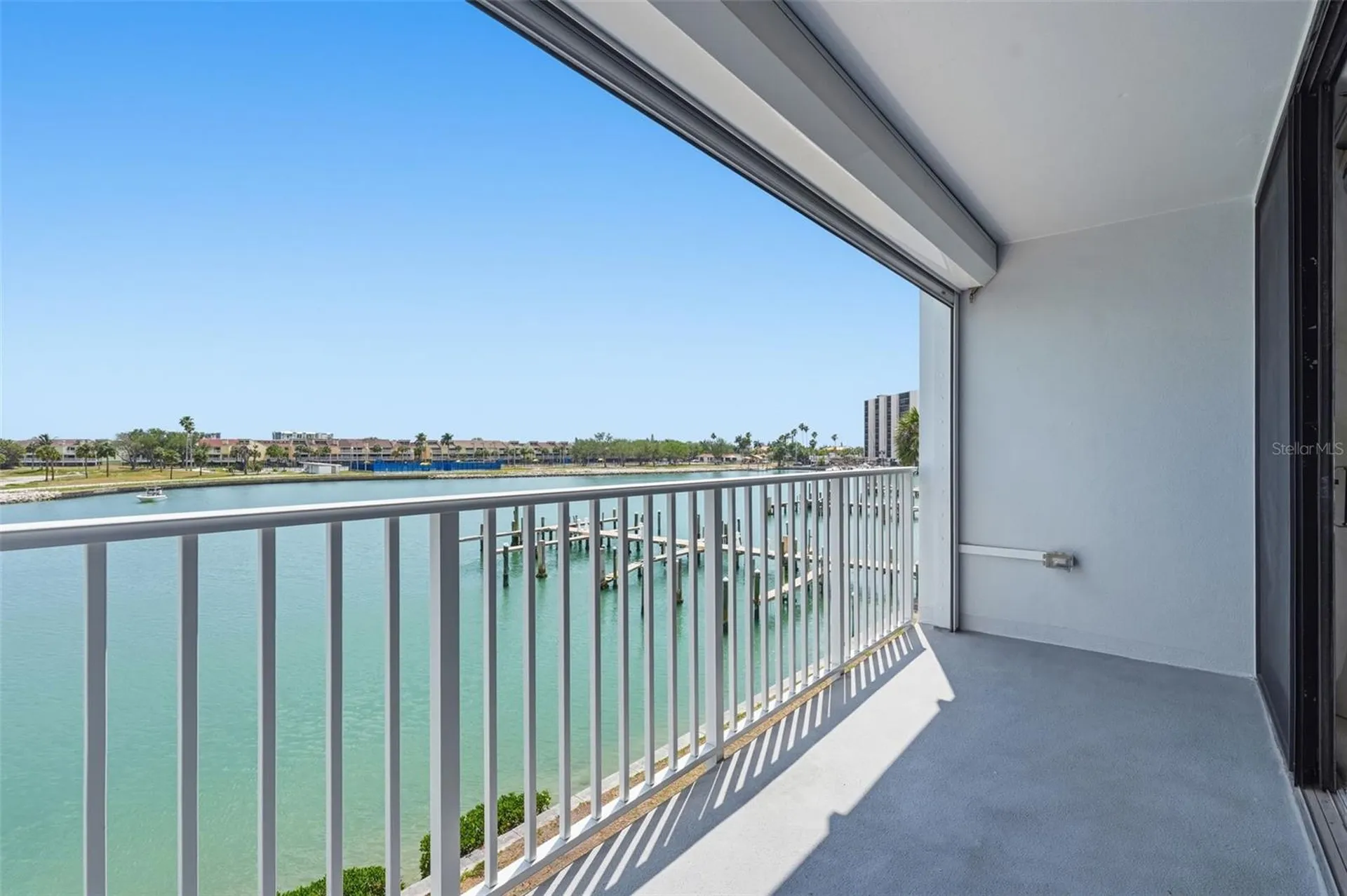 450 Treasure Island Causeway Treasure Island FL 33706