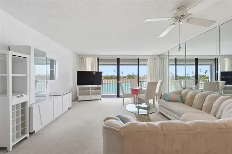 450 Treasure Island Causeway Treasure Island FL 33706