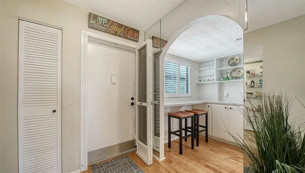 8773 Midnight Pass Road Sarasota FL 34242