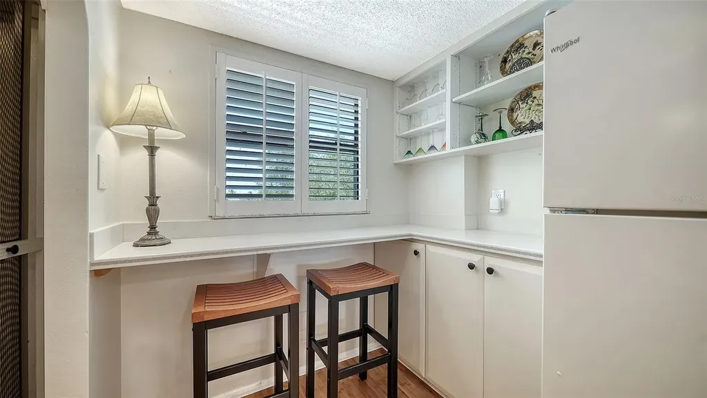 8773 Midnight Pass Road Sarasota FL 34242