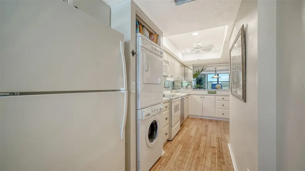 8773 Midnight Pass Road Sarasota FL 34242