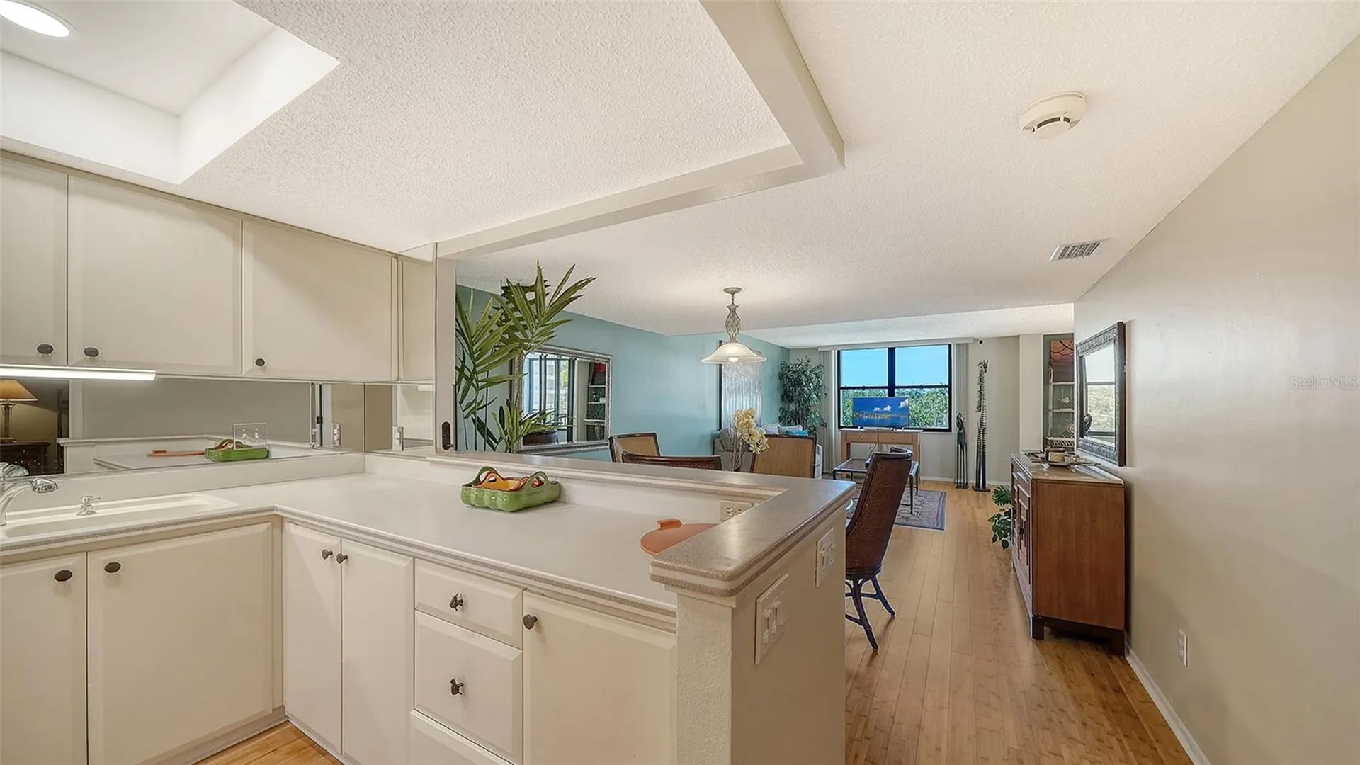 8773 Midnight Pass Road Sarasota FL 34242