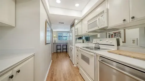 8773 Midnight Pass Road Sarasota FL 34242