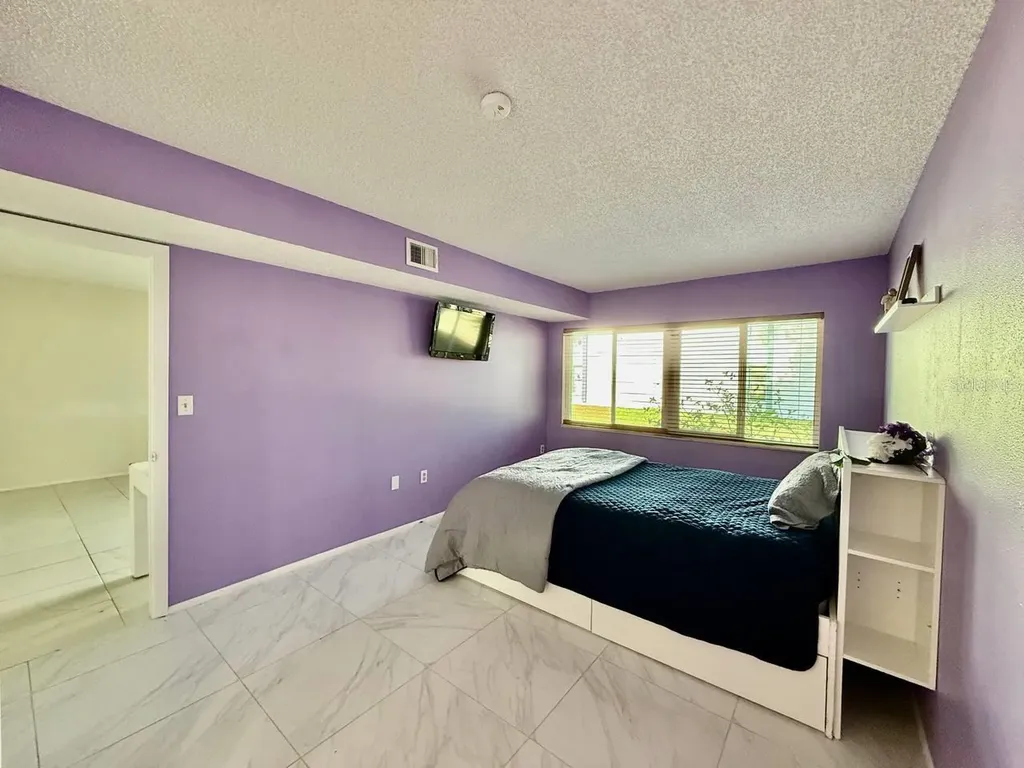 7560 92nd Street Seminole FL 33777