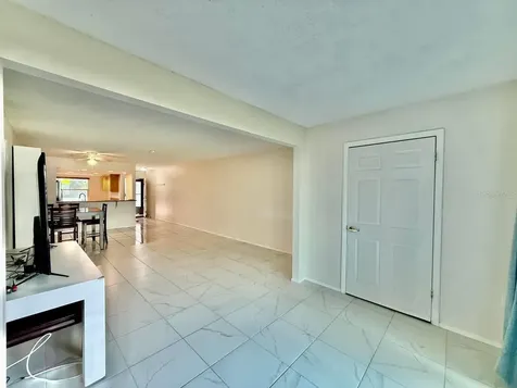7560 92nd Street Seminole FL 33777