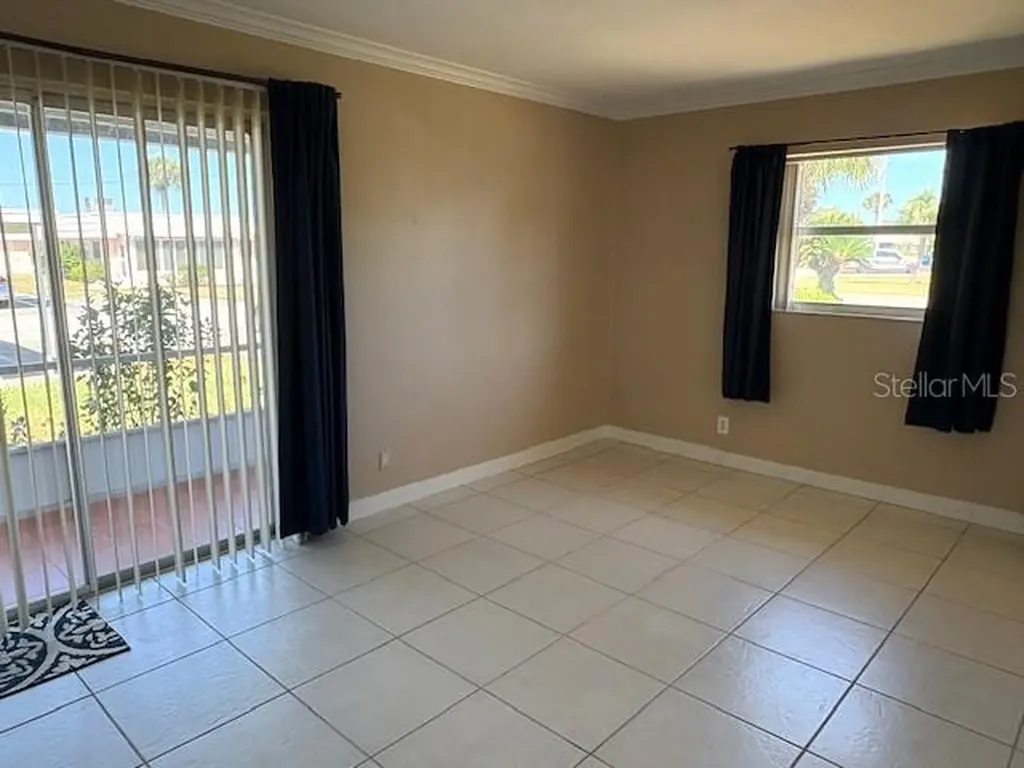 202 Bedford Trail Sun City Center FL 33573