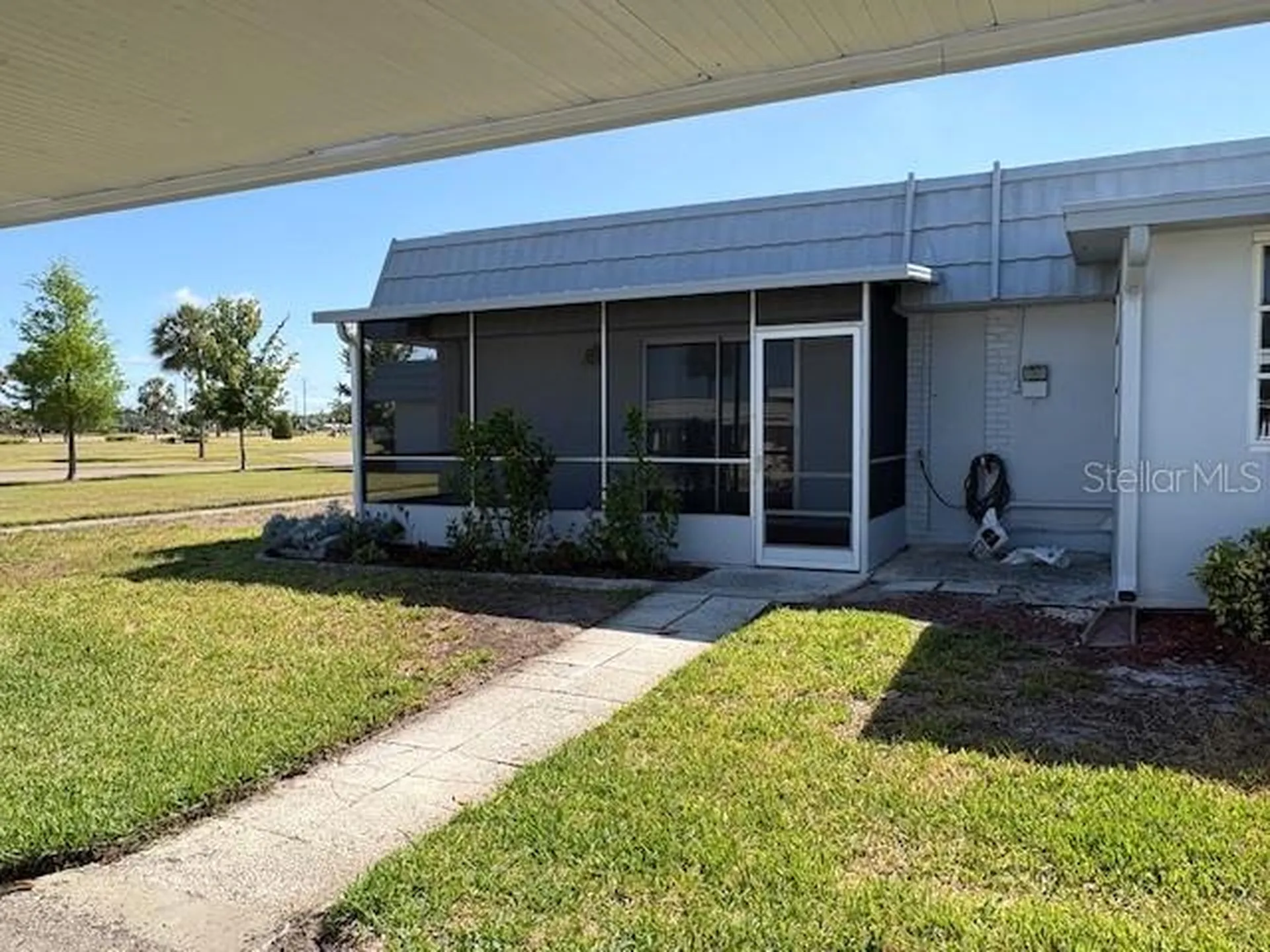 202 Bedford Trail Sun City Center FL 33573