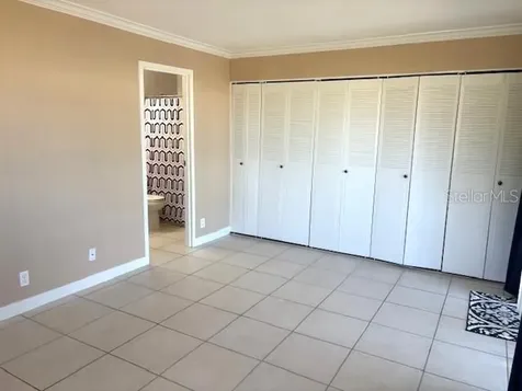 202 Bedford Trail Sun City Center FL 33573