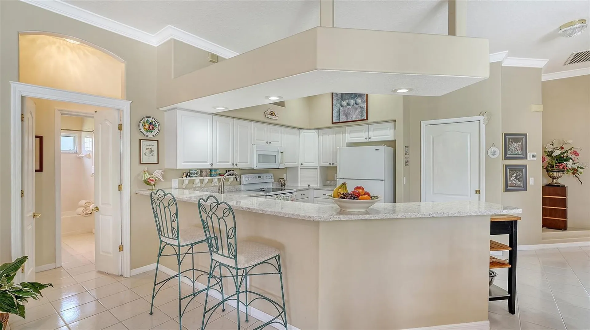 5270 Far Oak Circle Sarasota FL 34238