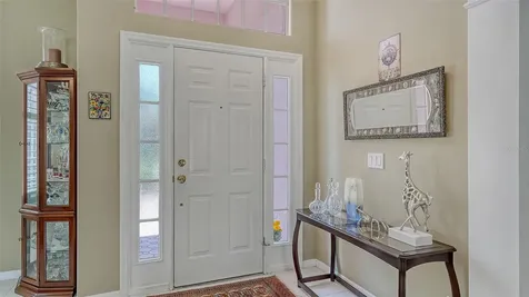 5270 Far Oak Circle Sarasota FL 34238