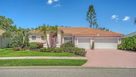5270 Far Oak Circle Sarasota FL 34238