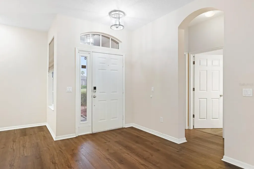 5656 Rockfield Loop Valrico FL 33596