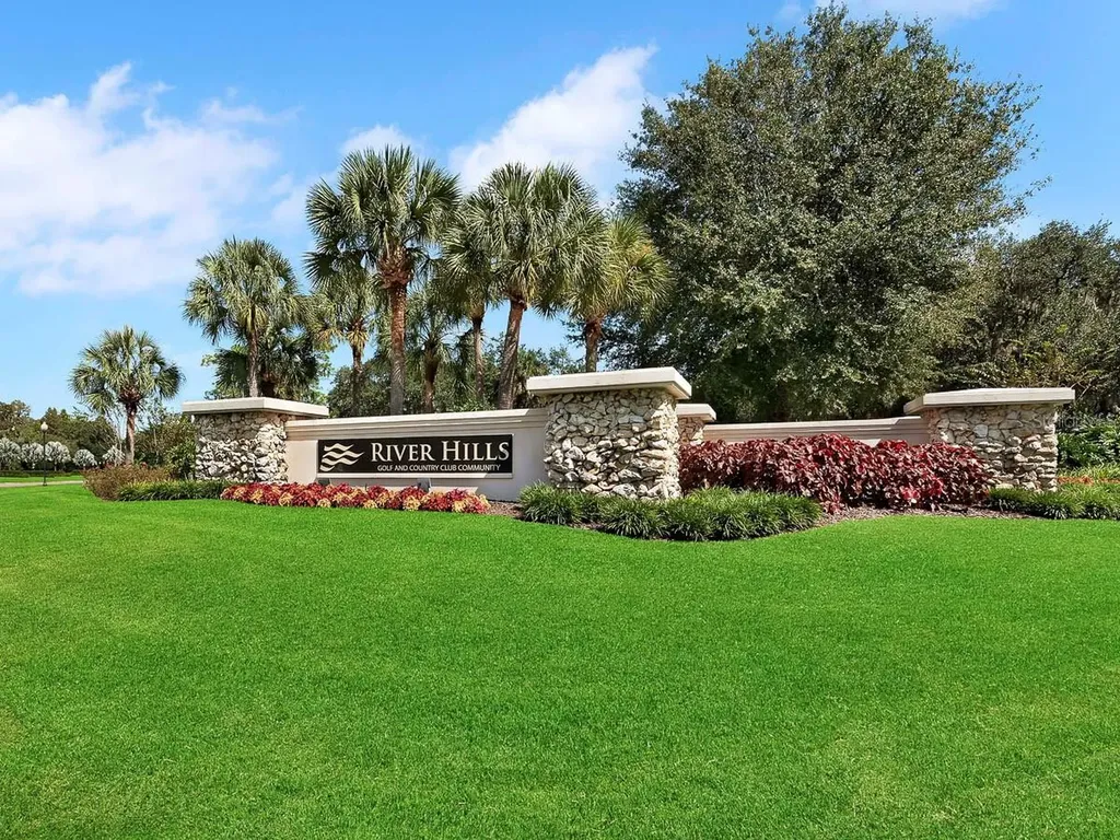 5656 Rockfield Loop Valrico FL 33596