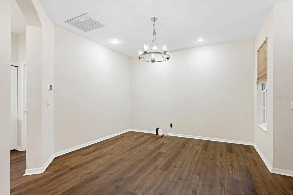 5656 Rockfield Loop Valrico FL 33596