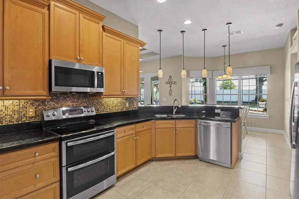 1930 Austin Terrace Winter Haven FL 33884