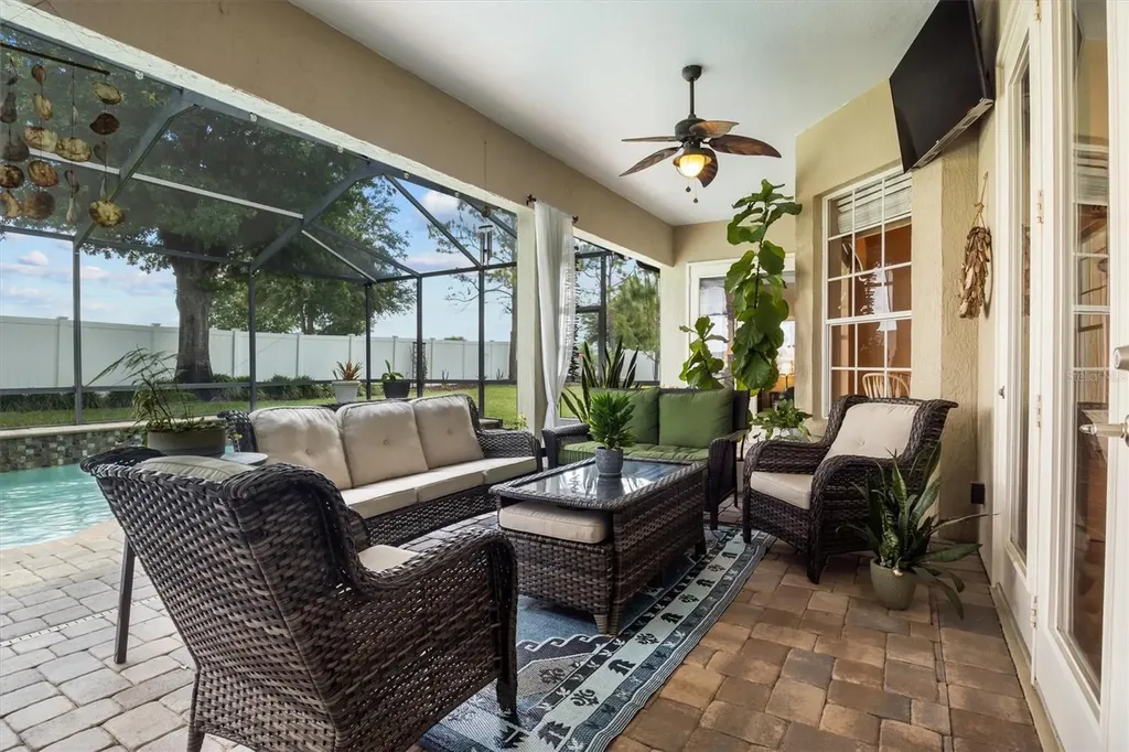 1930 Austin Terrace Winter Haven FL 33884