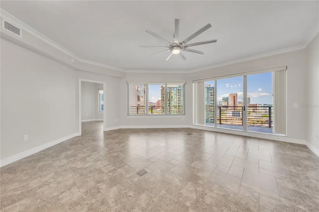 449 S 12th Street Tampa FL 33602