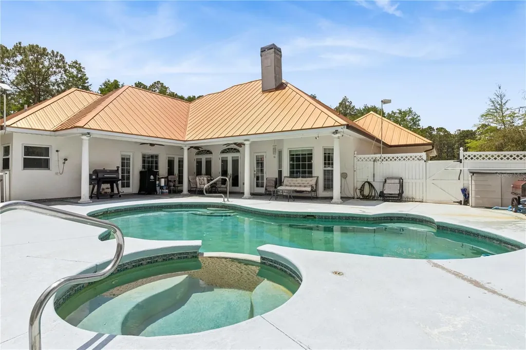 225 Limpkin Lane Frostproof FL 33843
