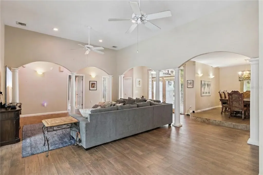 225 Limpkin Lane Frostproof FL 33843