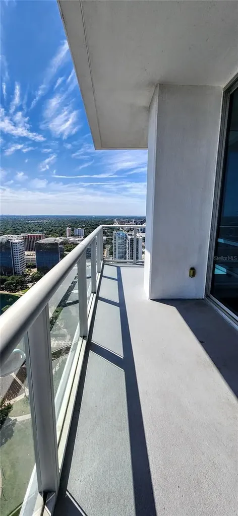 150 E Robinson Street E Orlando FL 32801