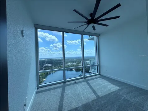 150 E Robinson Street E Orlando FL 32801