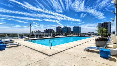 150 E Robinson Street E Orlando FL 32801