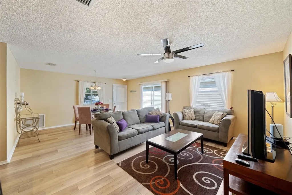 8221 SE 169th Palownia Loop The Villages FL 32162