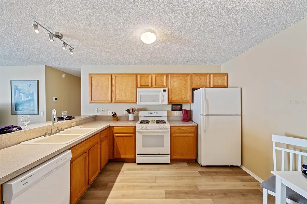 8221 SE 169th Palownia Loop The Villages FL 32162