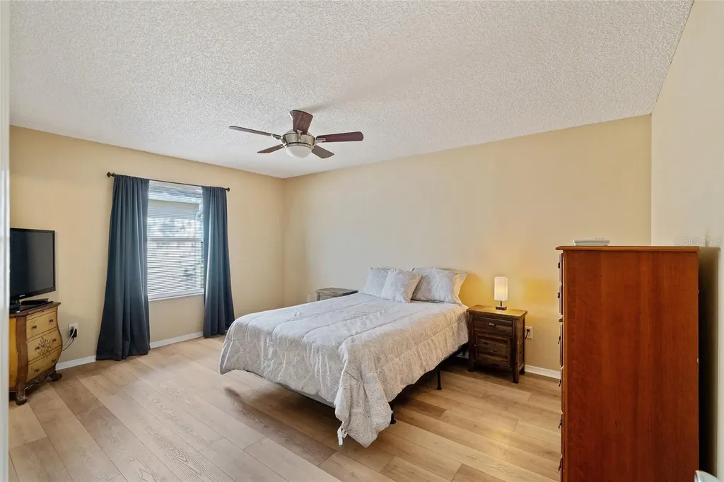 8221 SE 169th Palownia Loop The Villages FL 32162