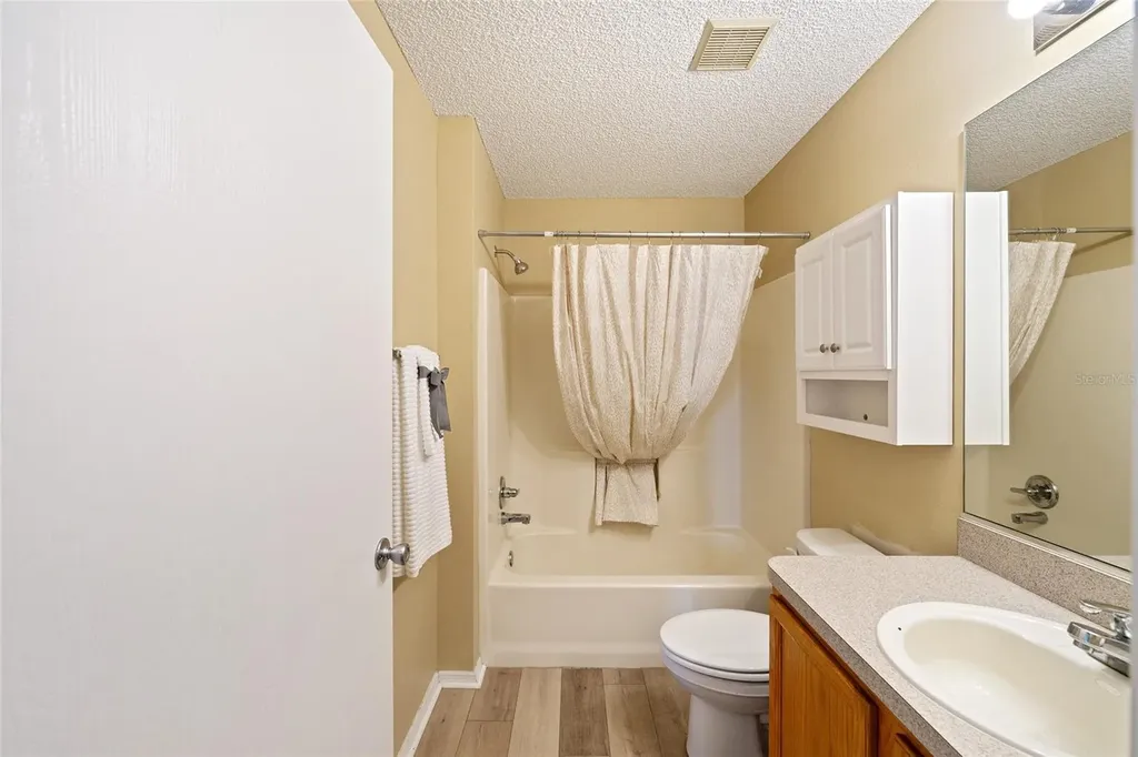 8221 SE 169th Palownia Loop The Villages FL 32162