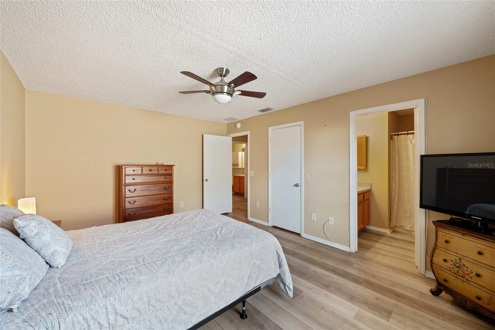 8221 SE 169th Palownia Loop The Villages FL 32162