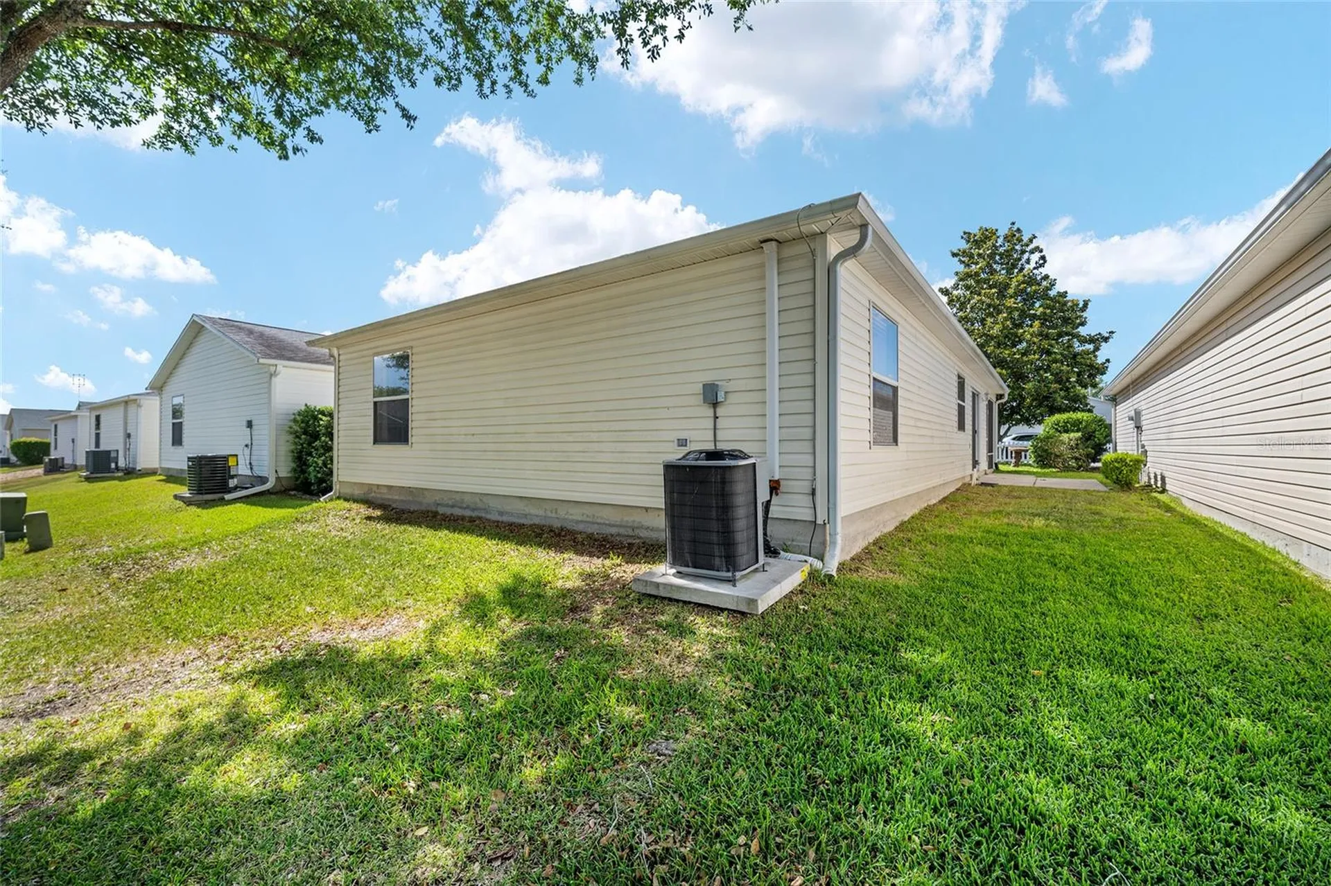 8221 SE 169th Palownia Loop The Villages FL 32162