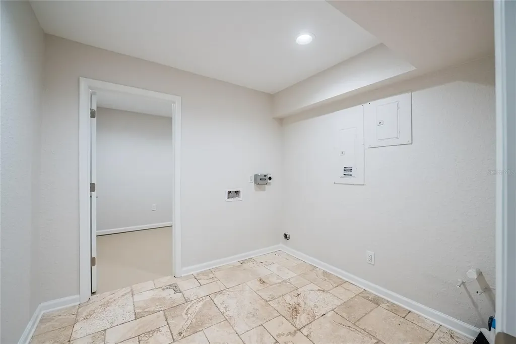 7 Lake Hollingsworth Drive Lakeland FL 33803