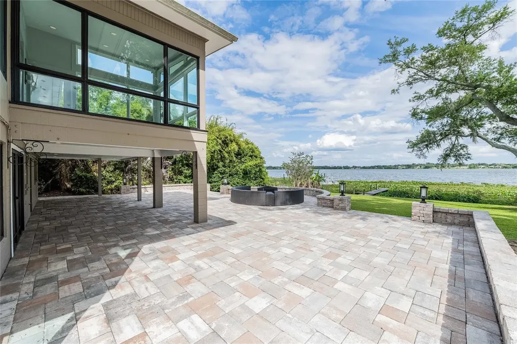 7 Lake Hollingsworth Drive Lakeland FL 33803