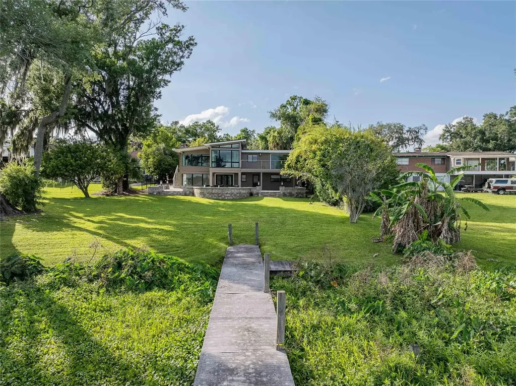 7 Lake Hollingsworth Drive Lakeland FL 33803