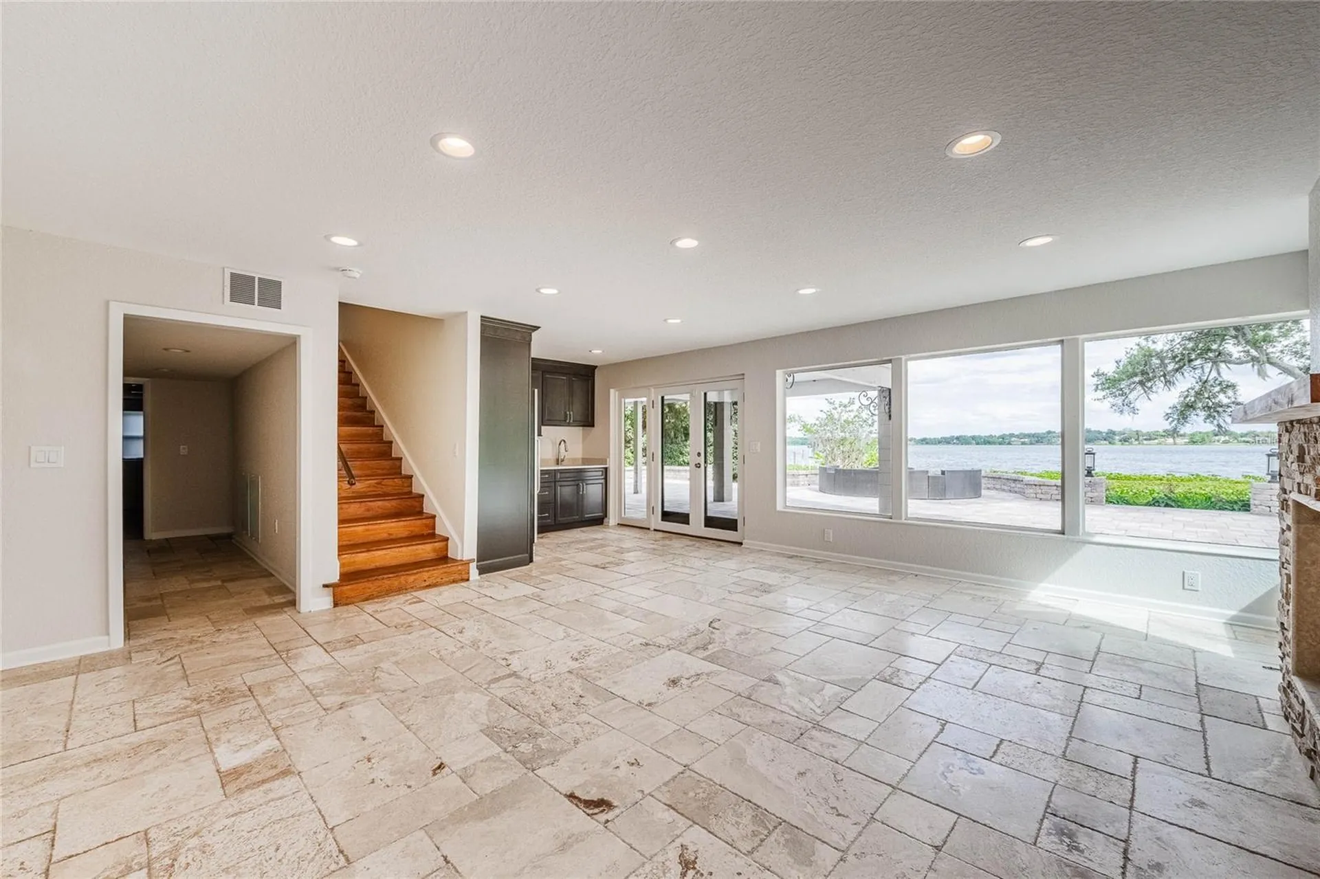 7 Lake Hollingsworth Drive Lakeland FL 33803