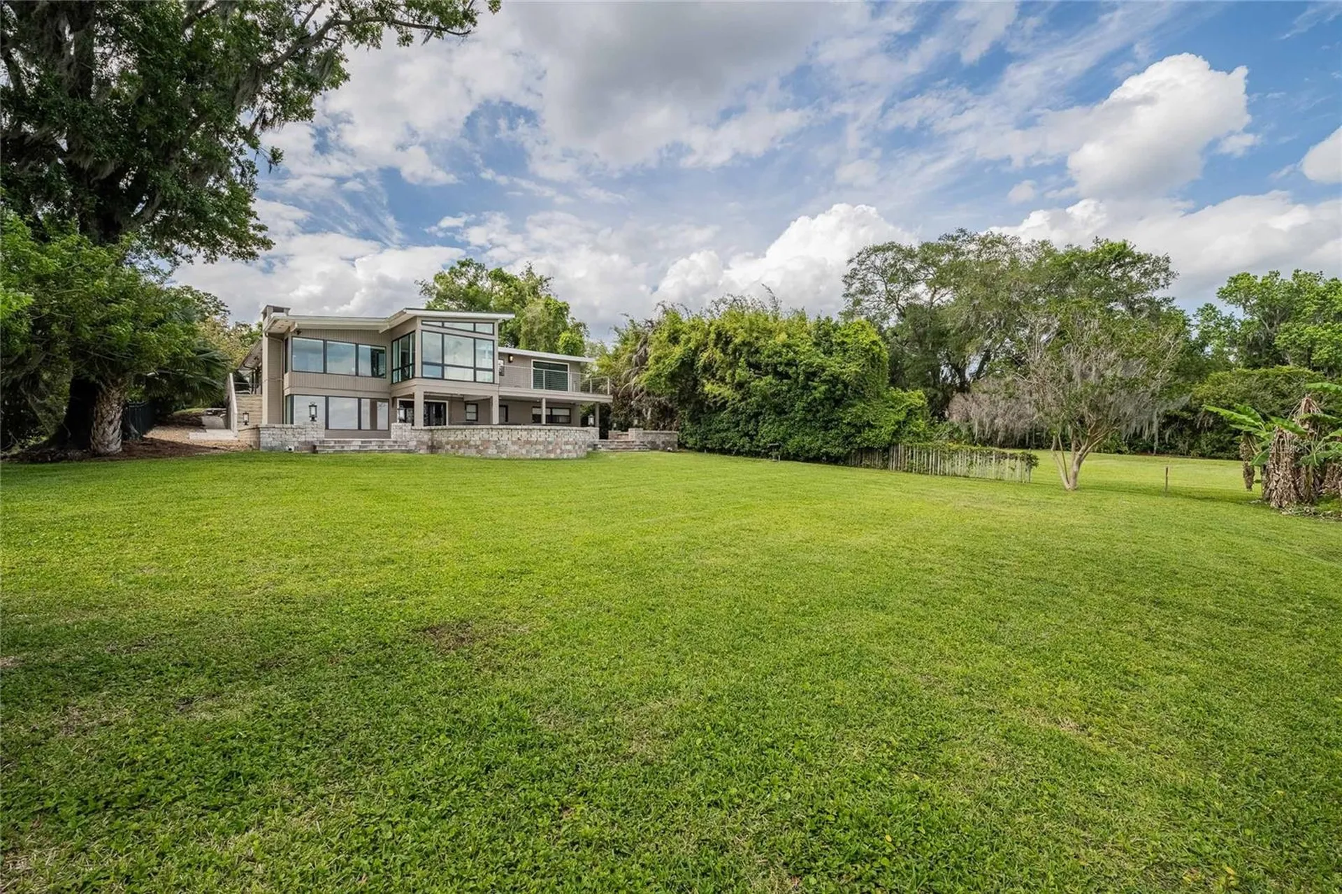 7 Lake Hollingsworth Drive Lakeland FL 33803