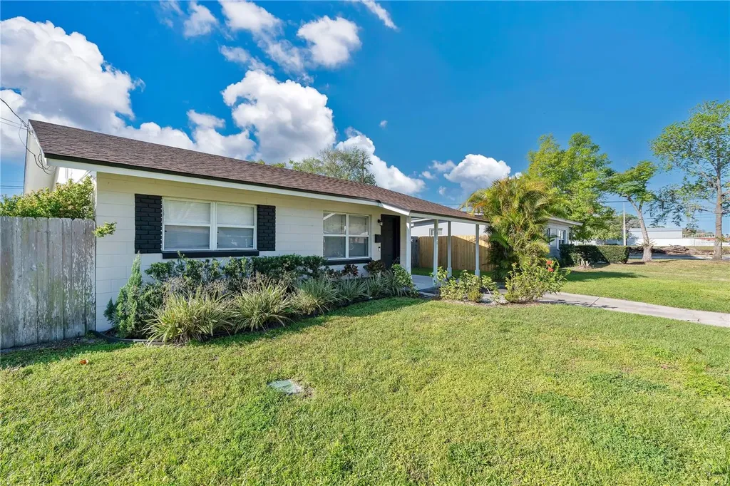 1408 Shady Lane Drive Orlando FL 32804
