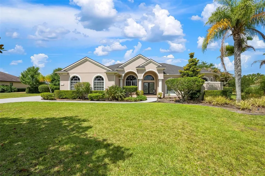 22610 Night Heron Way Bradenton FL 34202