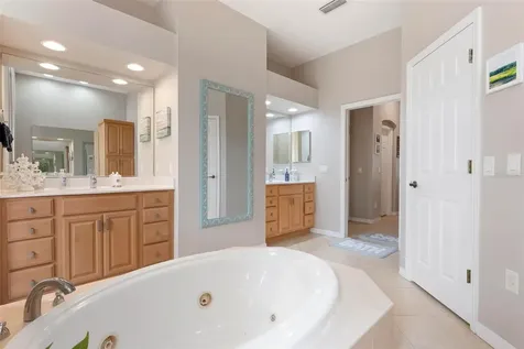 22610 Night Heron Way Bradenton FL 34202
