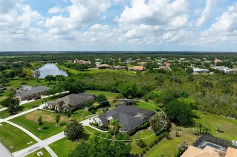 22610 Night Heron Way Bradenton FL 34202