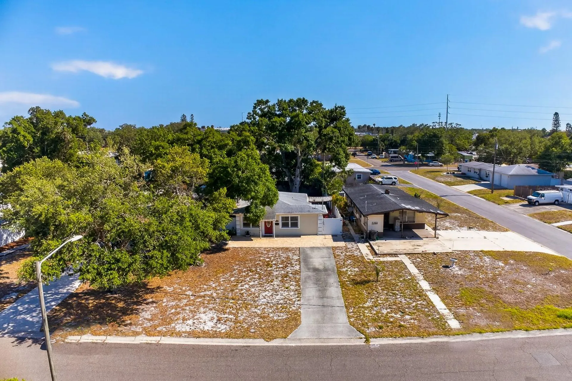 7142 34th Avenue N St Petersburg FL 33710