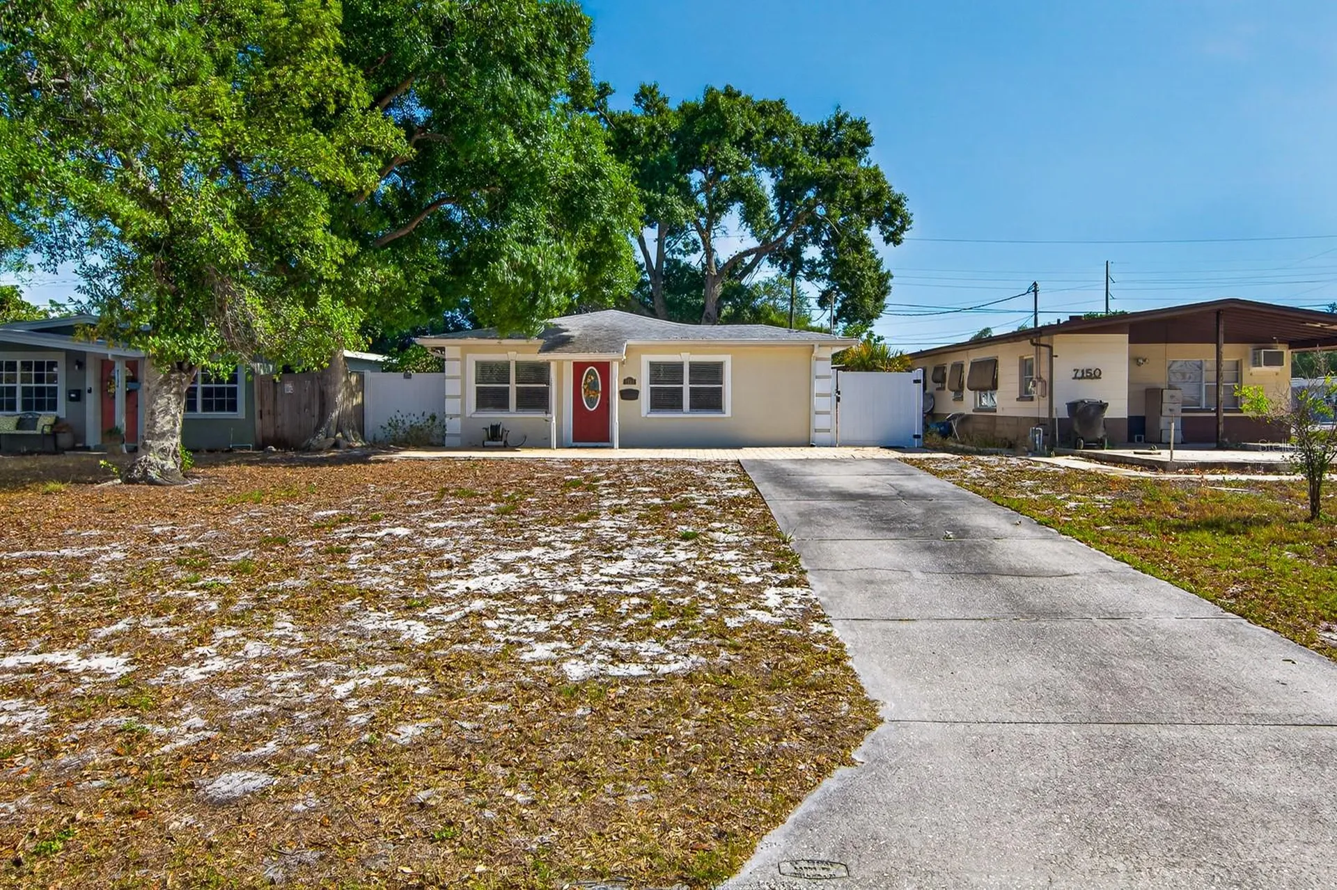 7142 34th Avenue N St Petersburg FL 33710