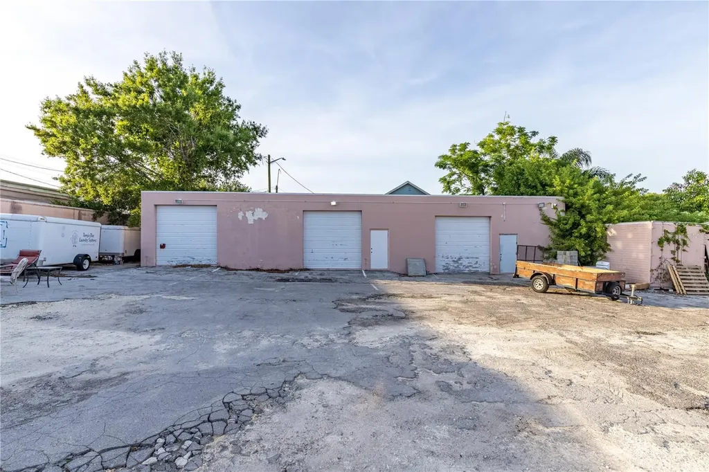 9933 Seminole Boulevard Seminole FL 33772