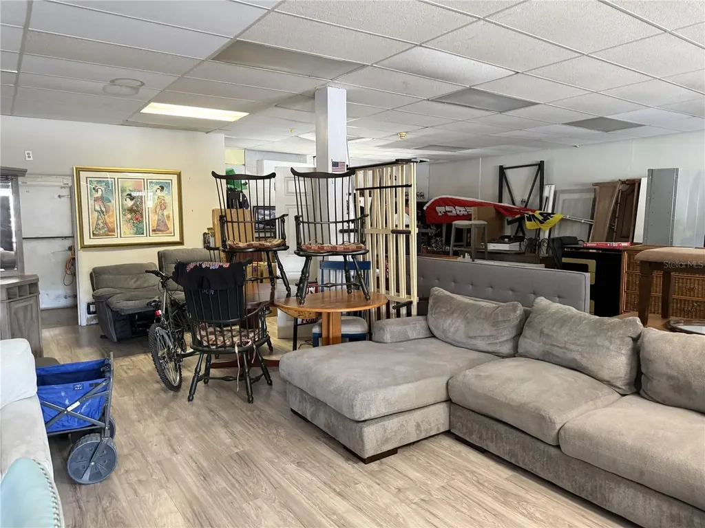 9933 Seminole Boulevard Seminole FL 33772