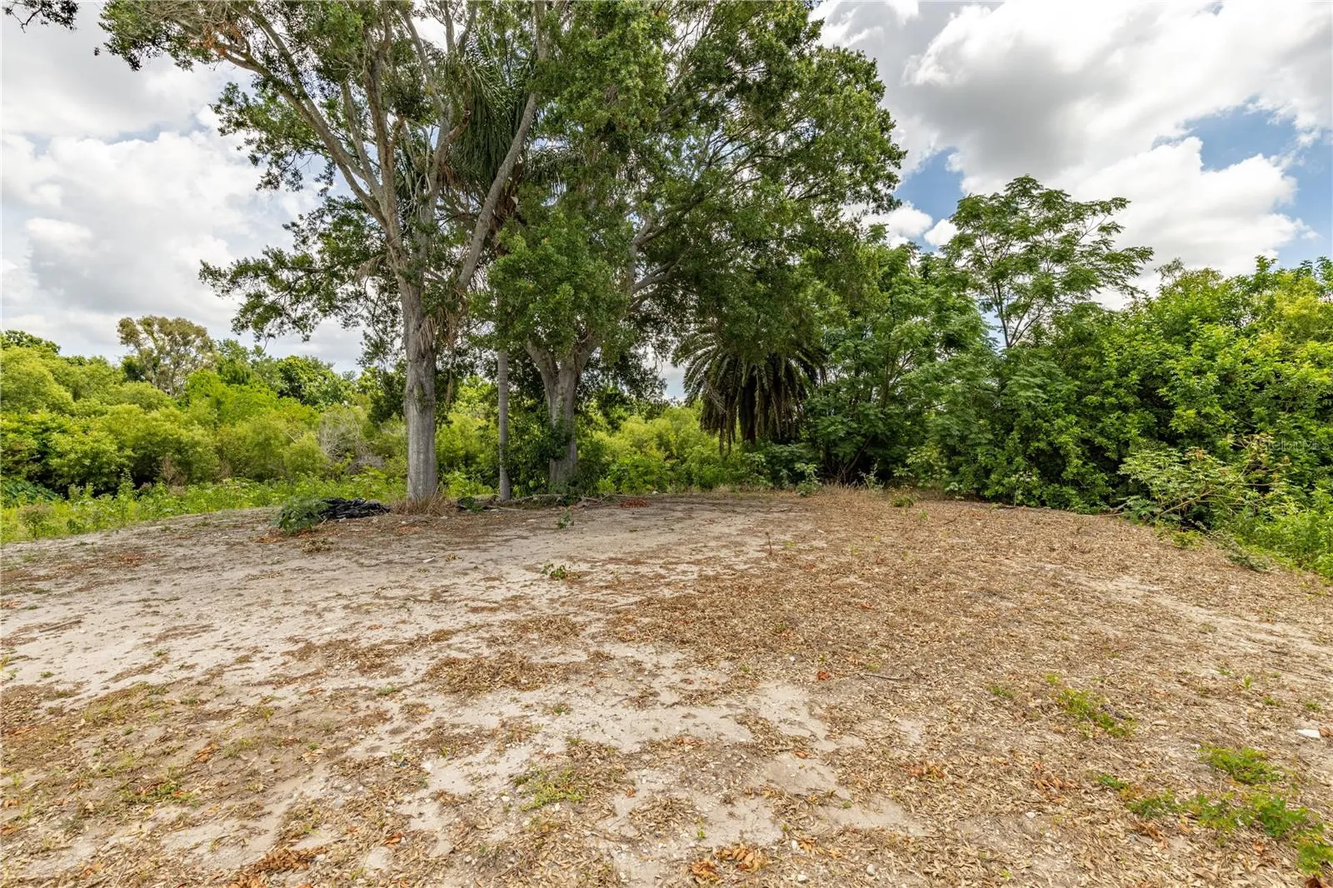 9933 Seminole Boulevard Seminole FL 33772