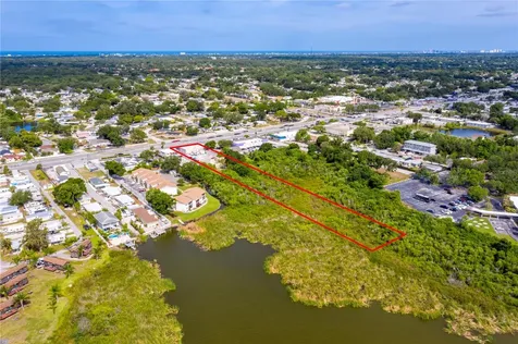 9933 Seminole Boulevard Seminole FL 33772
