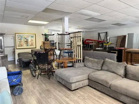 9933 Seminole Boulevard Seminole FL 33772