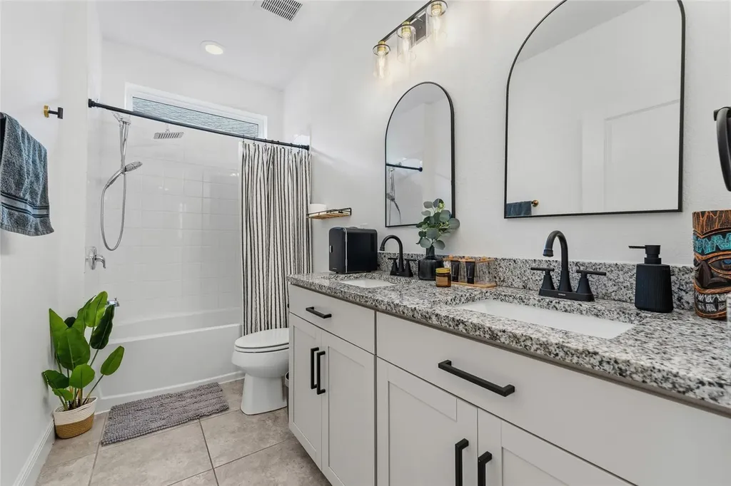 15419 Uglis Alley Winter Garden FL 34787